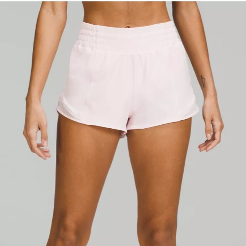 Lululemon Hotty Hot High-Rise Lined Short 2.5" Strawberry Milkshake, Size 0